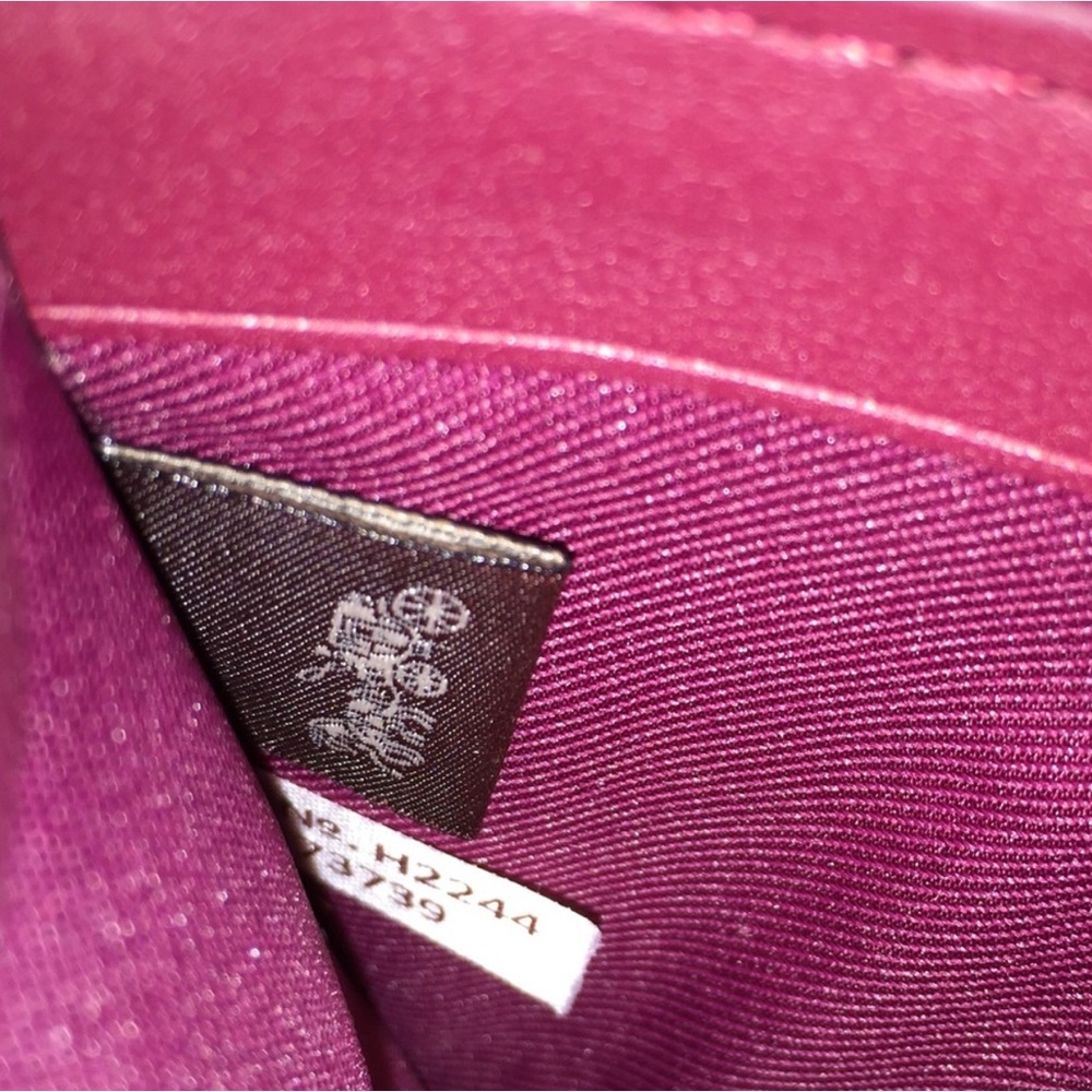 Coach Signature Tan Rust Zip Around Wallet - Picture 7 of 7